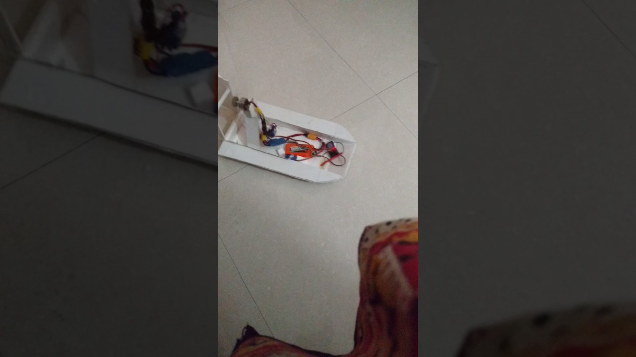 Rc airboat homemade awesome maiden test with reverse function