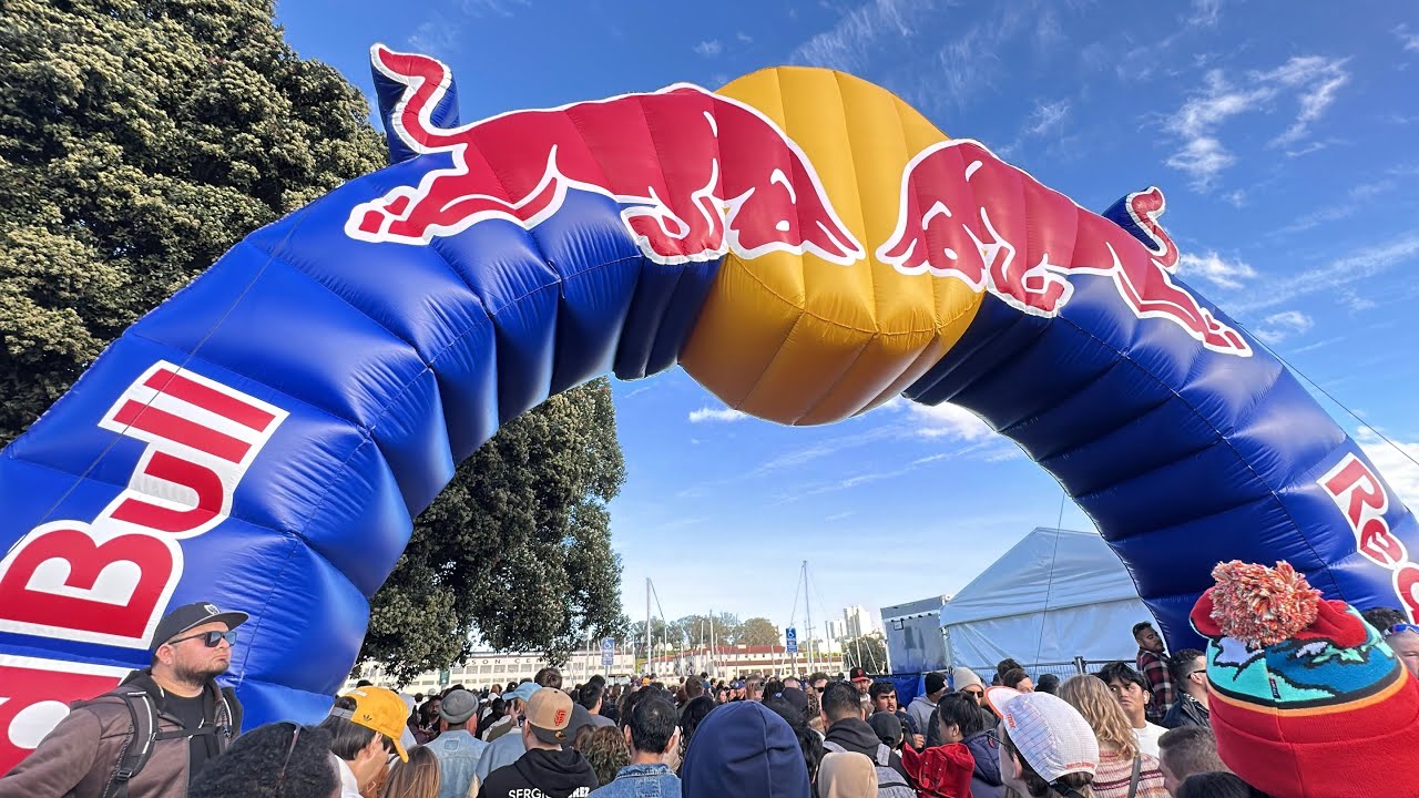 Red Bull F1 in San Francisco today #redbullf1 #sanfrancisco 