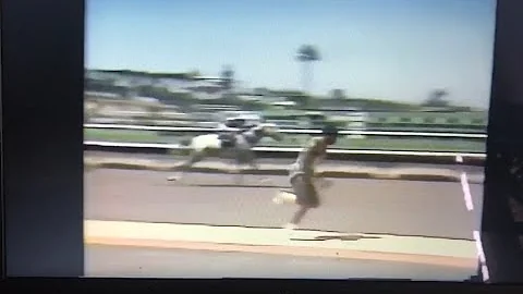 Stanley Floyd wins against a horse on the That's I...