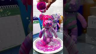 DIY SATISFYING BearBrick Fluid Art Painting Work