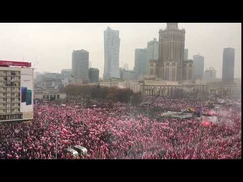 "Precz z UE!" 250000 Poles shout "BEGONE EU!"