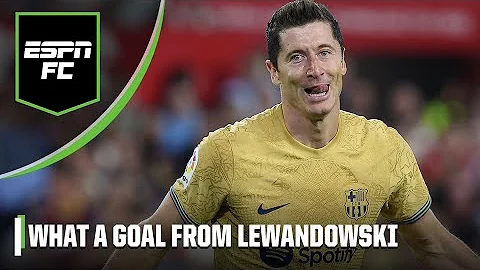 Jules Kounde and Robert Lewandowski connect for an...