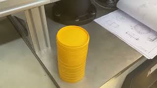 Yellow Color Paper Lid Stackable Forming Machine