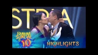 BANANA SUNDAE - Kissing Scenes Moments