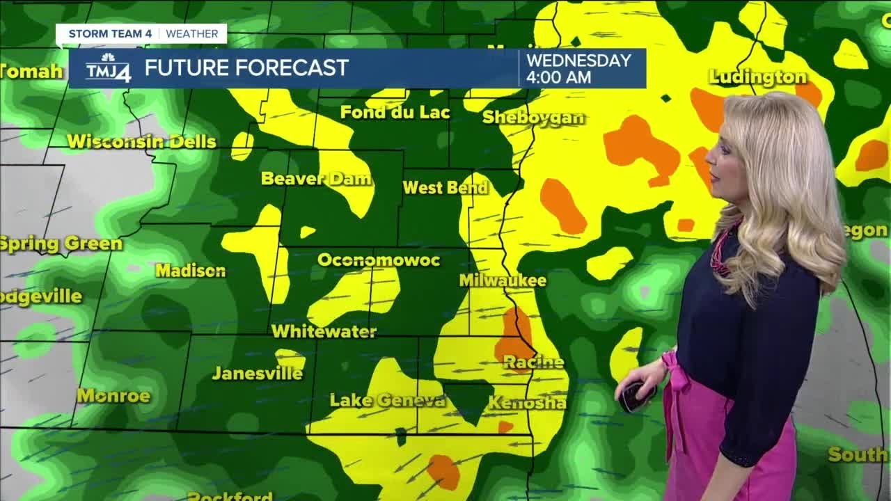 SE Wisconsin Weather: Expect heavy rain and thunder through the night ...