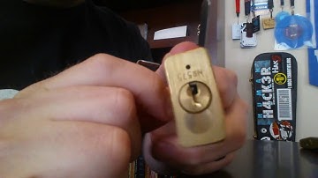 We Hack People - Quickly Opening New and Military Issued Masterlocks With Rake Lock Picks