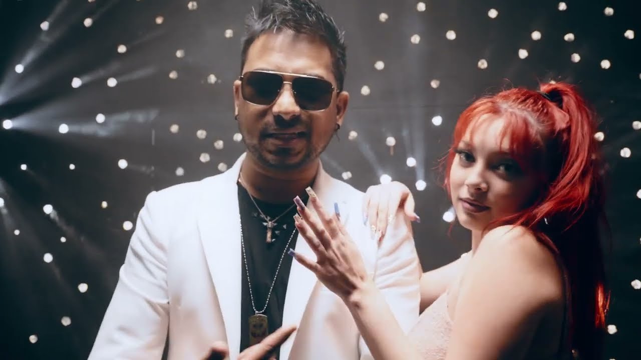 Mr Bollywood X Nari Raghubir - Mamacita {Mera Chand Mujhe} [Official Music Video] (2023 Remix)