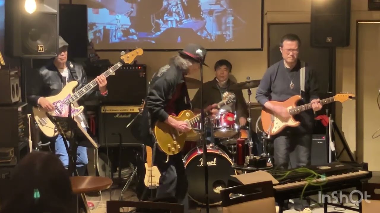 I’ll play the blues for you 