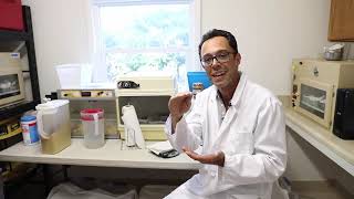 This video covers the basic handfeeding of parrot chicks.