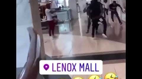 Teejayx6 lookalike running at Lenox Mall