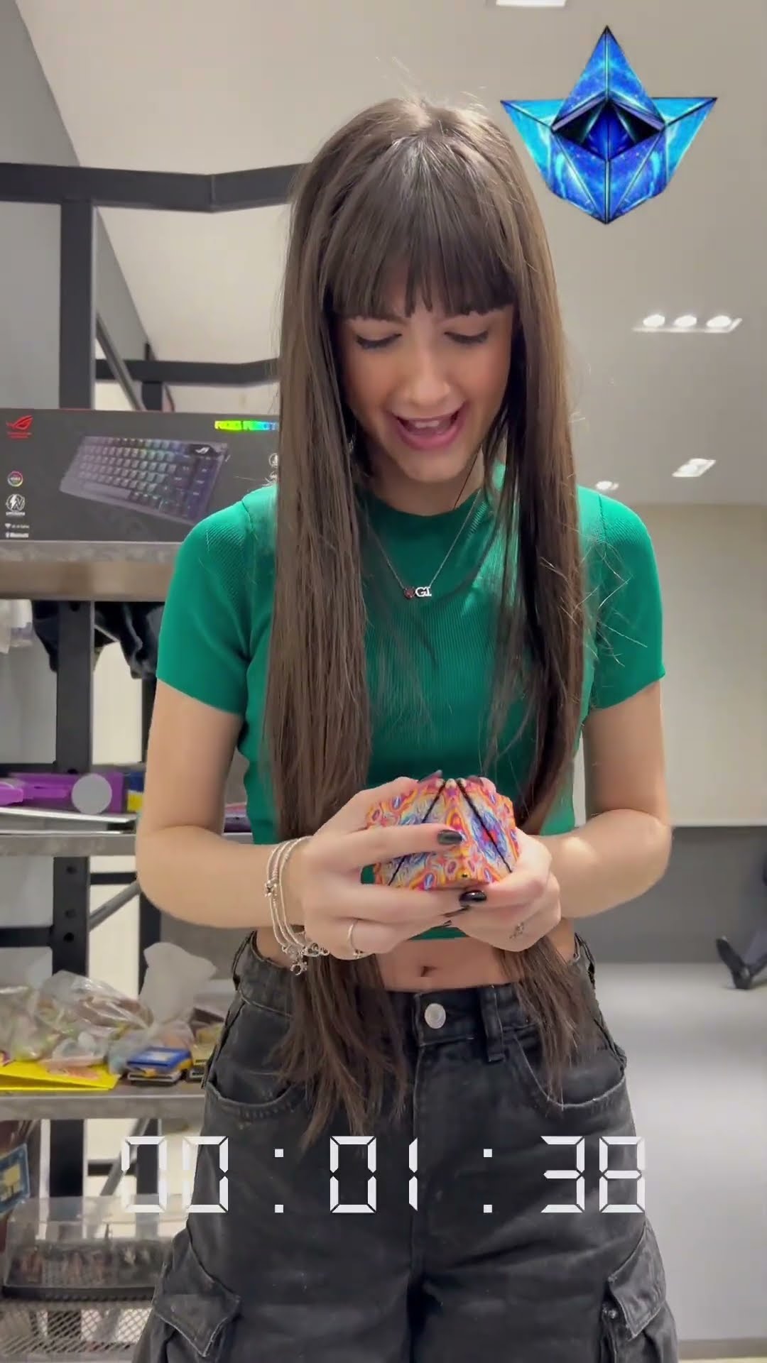 A GI FEZ UMA IMAGEM COM O CUBO SHASHIBO!