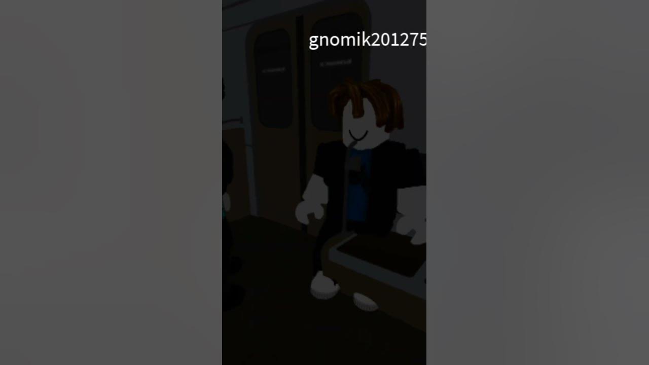 мамка учит своего сына в метро - YouTube