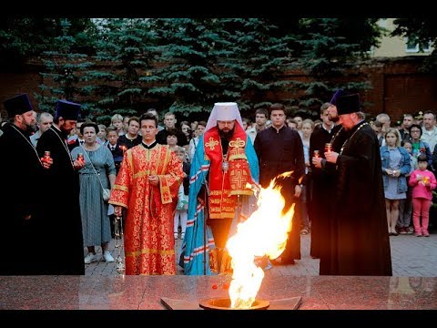 В День памяти и скорби в Смоленске зажгли свечи