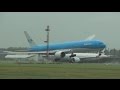 Storm op Schiphol | Vliegtuigen landen onder zeer zware omstandigheden