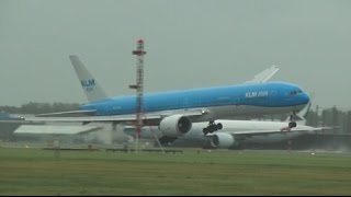 Storm op Schiphol | Vliegtuigen landen onder zeer zware omstandigheden