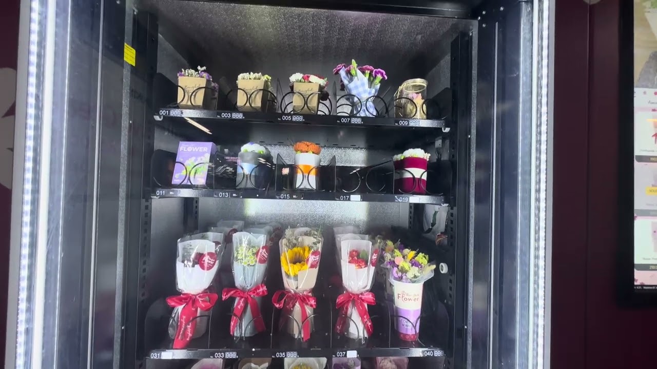 Automatic Bouquet Flower Vending Machine in BKK – Fresh Flowers Anytime, Convenient & Fast” 24/7