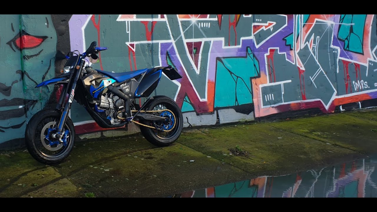 Husaberg FE 570 Flyby (Sound)