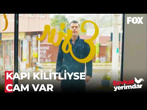 Esin Kapıyı Kilitleyince Şevkat Camdan Girdi - Şevkat Yerimdar 44. Bölüm