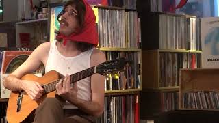 BB (Garupa de Moto Amarela), Tim Bernardes - Paris, Juin 2023