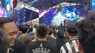 Download Lagu Hindia - Berdansalah, Karir Ini Tak Ada Artinya (Live Gambir Expo Kemayoran) 02/09/2023 MP3 Download Lagu Hindia - Berdansalah, Karir Ini Tak Ada Artinya (Live Gambir Expo Kemayoran) 02/09/2023 MP3