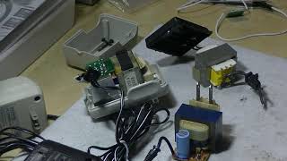 DCアダプターを分解してみました