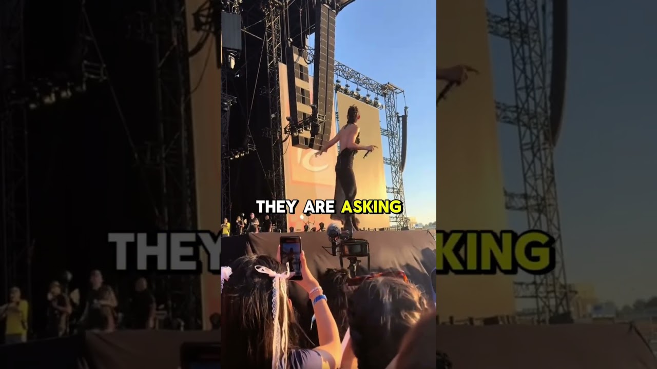 Gracie Abrams Handled A Stage Malfunction Like A Pro