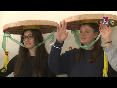 Italian students love