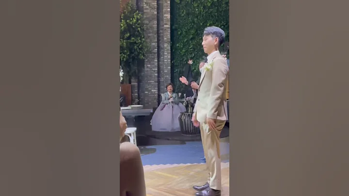 Groom sees bride for the first time🥺 - DayDayNews