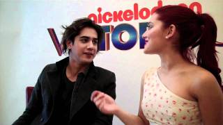 First News chats to Avan Jogia and Ariana Grande from VicTORIous