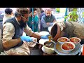 Peshawari Nashta - Naiki Siri Paye, Pakistan Street Food | Naiki Paye Farosh | Peshawari Siri Paye