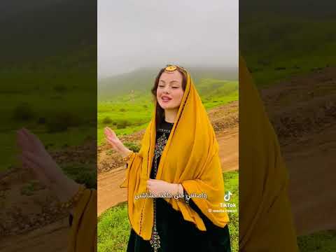 يا من هواه أعزه وأذلني كيف السبيل إلى وصالك دلني 