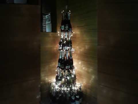 Vídeo: Como Fazer Uma árvore De Natal Com Uma Garrafa De Champanhe