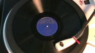 BOOG-IT by Louis Armstrong and the Mills Brothers 1940 chords