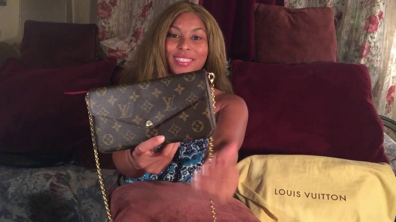 Louis Vuitton Pochette Felicie, What's In My Bag