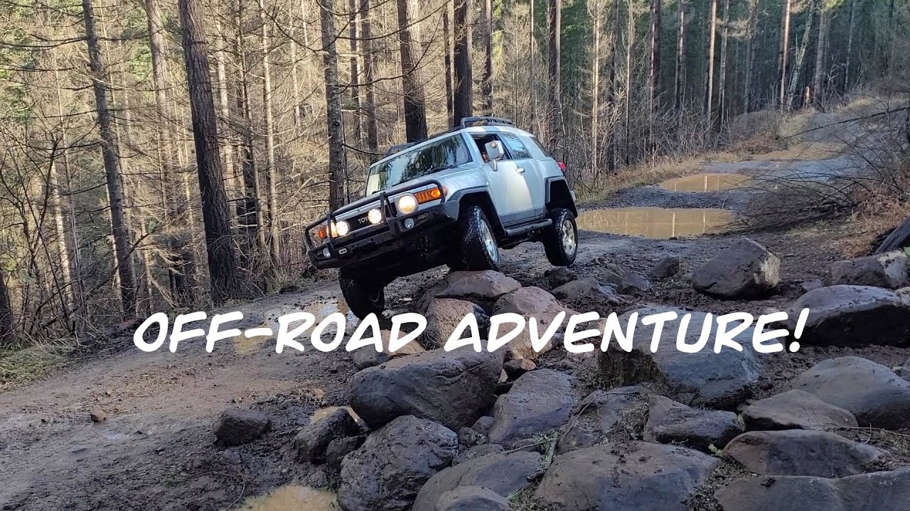 Off Road in our FJ Cruiser l Searching for Off-grid Land