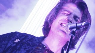 Spaceface - Fame [David Bowie cover] (LIVE at The Hi Hat)