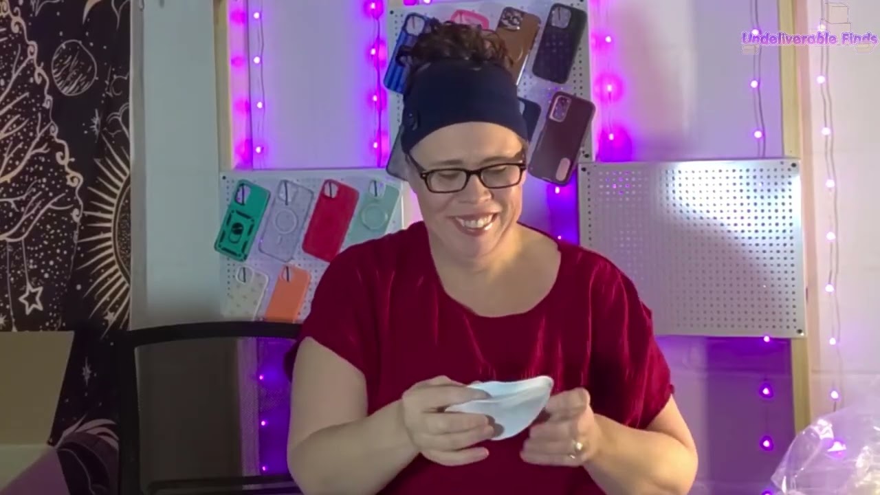 @USAMysteryBox Part 3️⃣ 😏 I’m Keeping a Thing or Two 