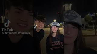 Beni Seviyorsun Biliyorsun