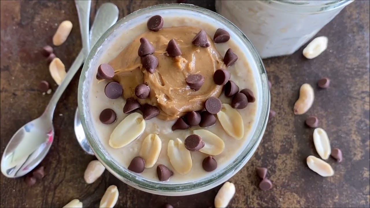 Simple Peanut Butter Overnight Oats - Healthy Liv