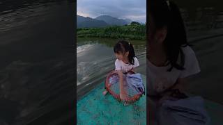 🎣 Small Kid Throws a Fishing Net & Catches a Giant Fish! 😱 Amazing Skills#shorts#netfishing #fishing
