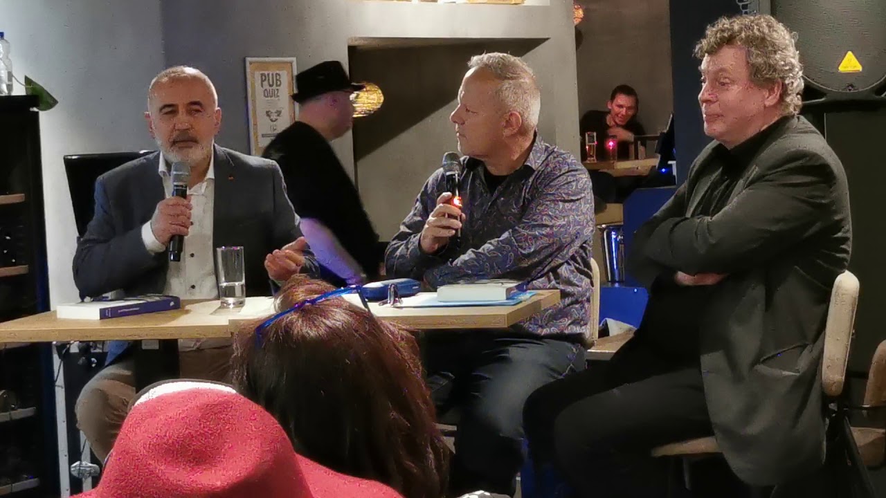 09 22 14 Hamit Karakus,   Febr Toksjoo in LISA Rotterdam 2020 ST TV R Dam do 20 02 20 P30 pro 434