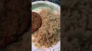 Spicy black bean plant based burger and brown rice 🍚 #plantbasedcooking #meatless #plantbasedburger