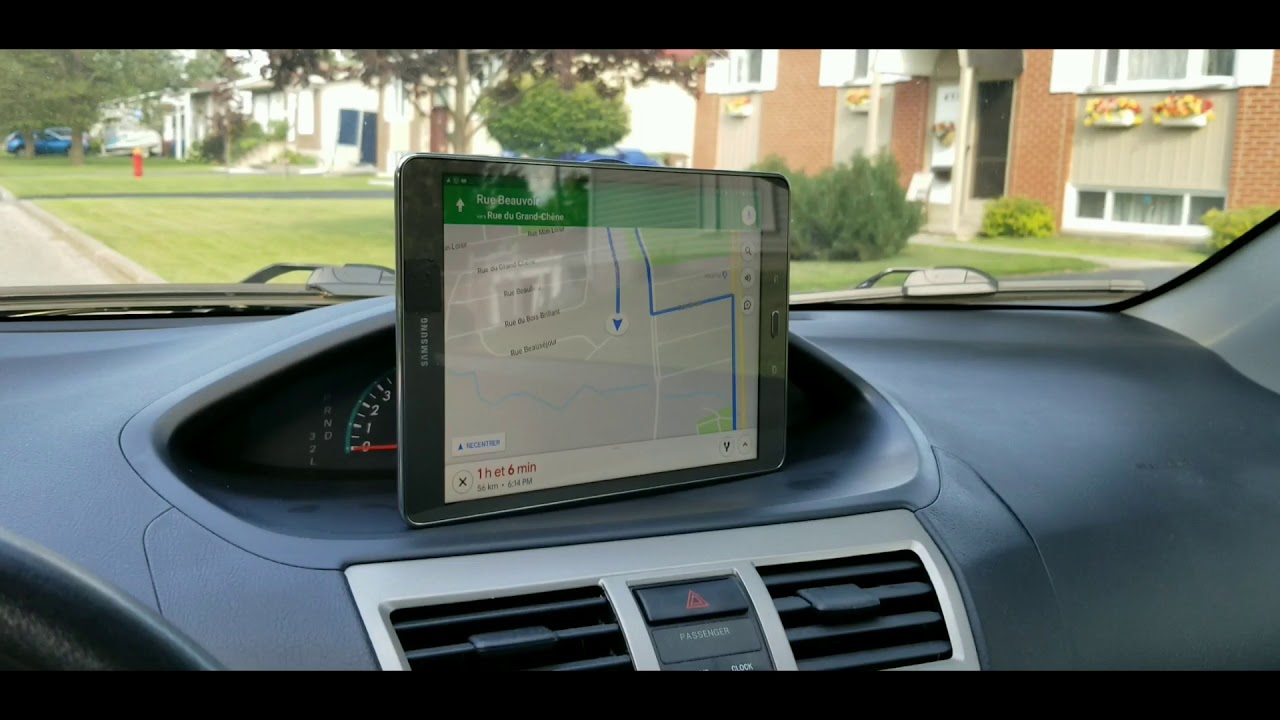 Tablette mode GPS pour auto. 