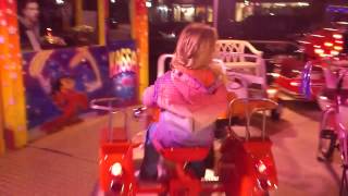 Kleine Harry In Draaimolen