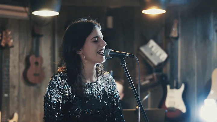 The nearness of you, Roberta Genna feat. Juraj Kal...