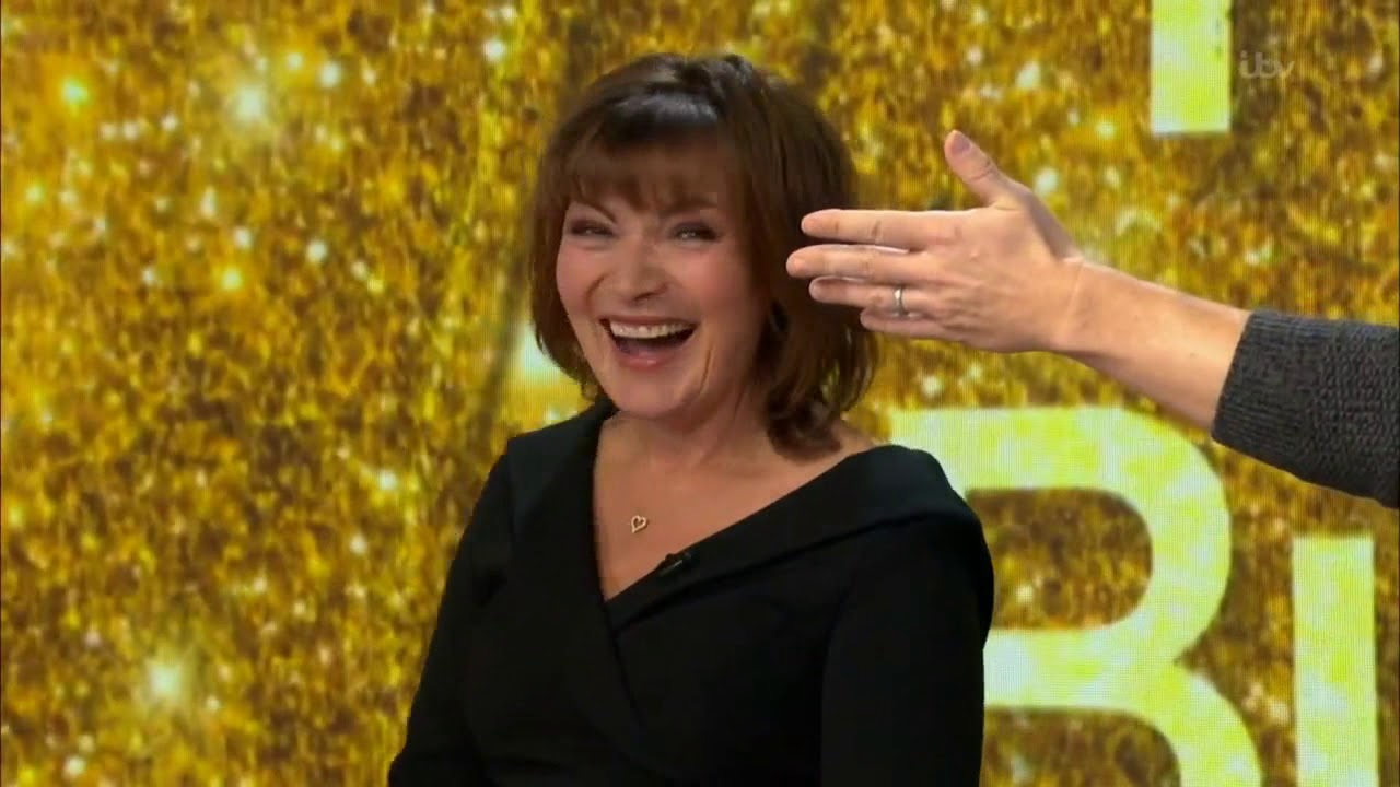 Lorraine 29th November 2019 - 60th Birthday - YouTube