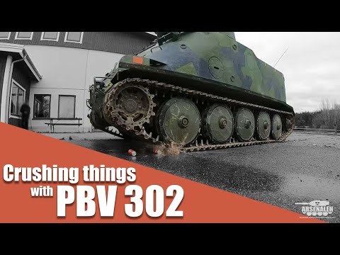 Crushing things with PBV 302 | Arsenalen Swedish Tankmuseum