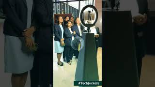 Robo Selfie in action, smiles all the way #selfie #roboselfie #robot #glam #interactive