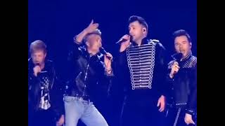 Westlife Queen Medley (I Want To Break Free and Somebody To Love) with lyric