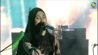 Memori Berkasih - Wany Hasrita & Khai Bahar
